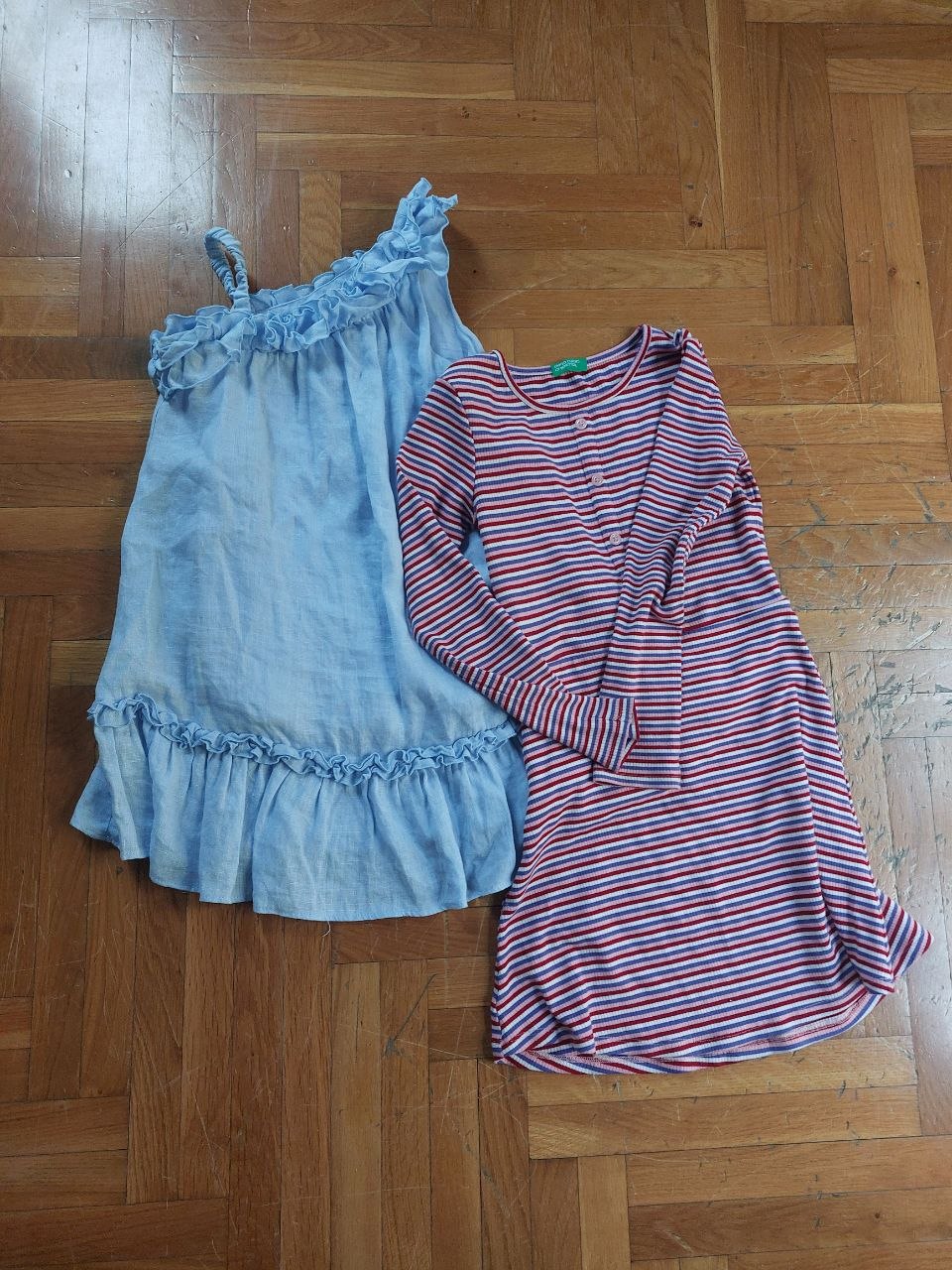 Haljine Benetton xbd i Zara čipkan