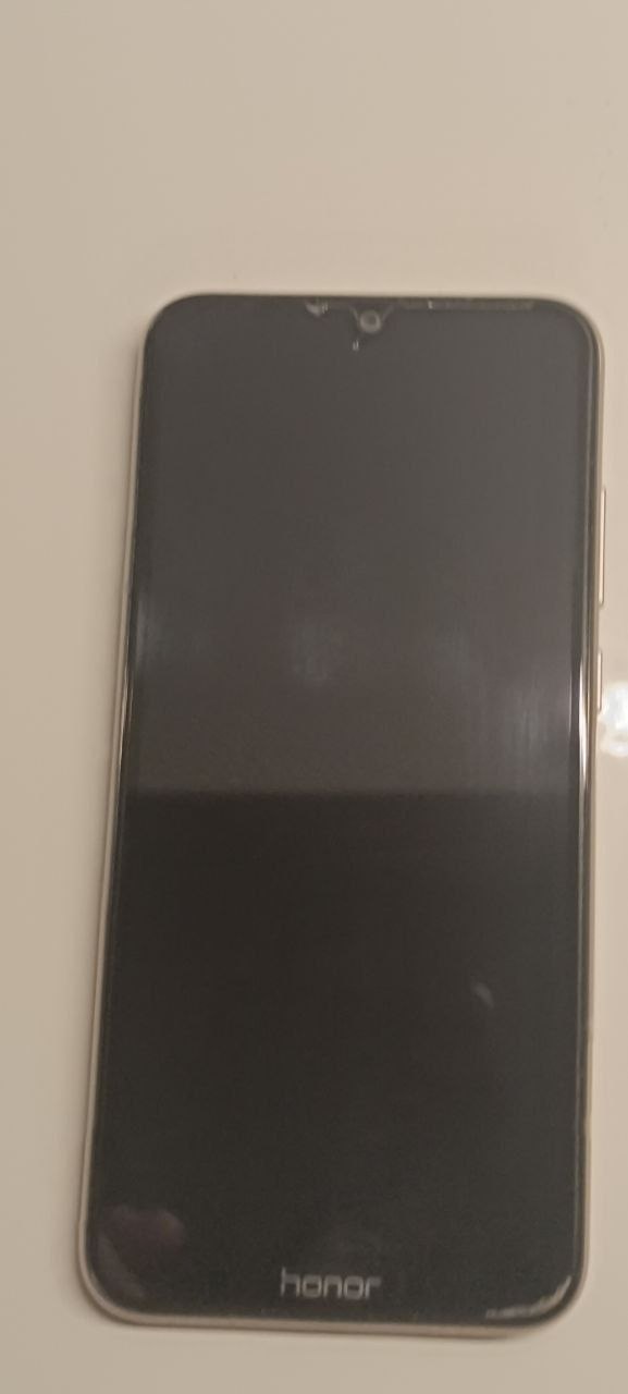 Honor 8a photo 3