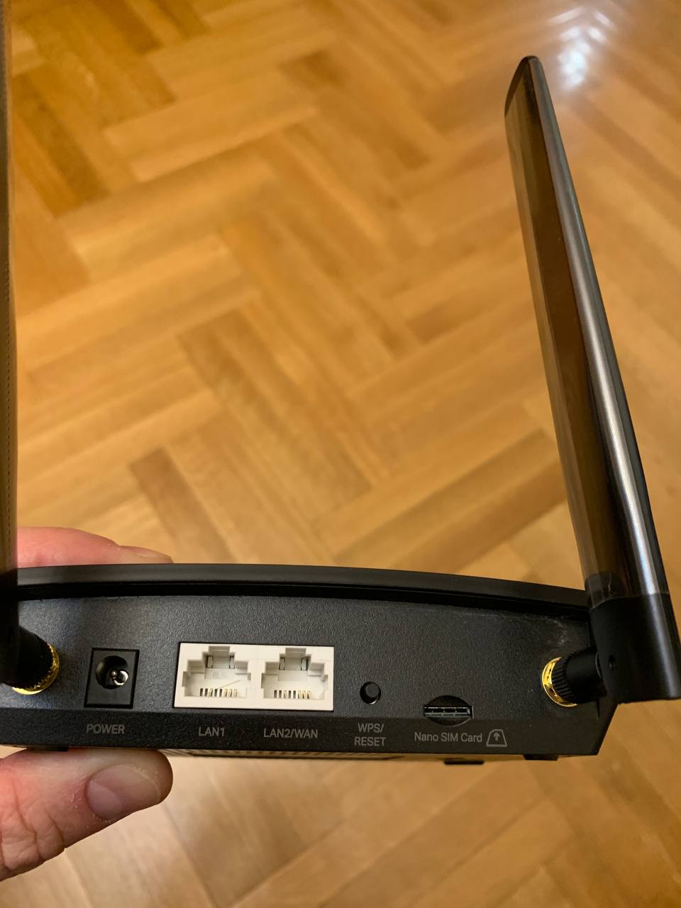TP-Link MR100 рутер photo 2