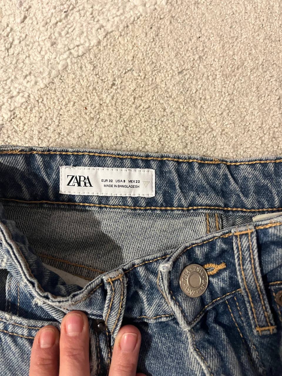 Džins Zara