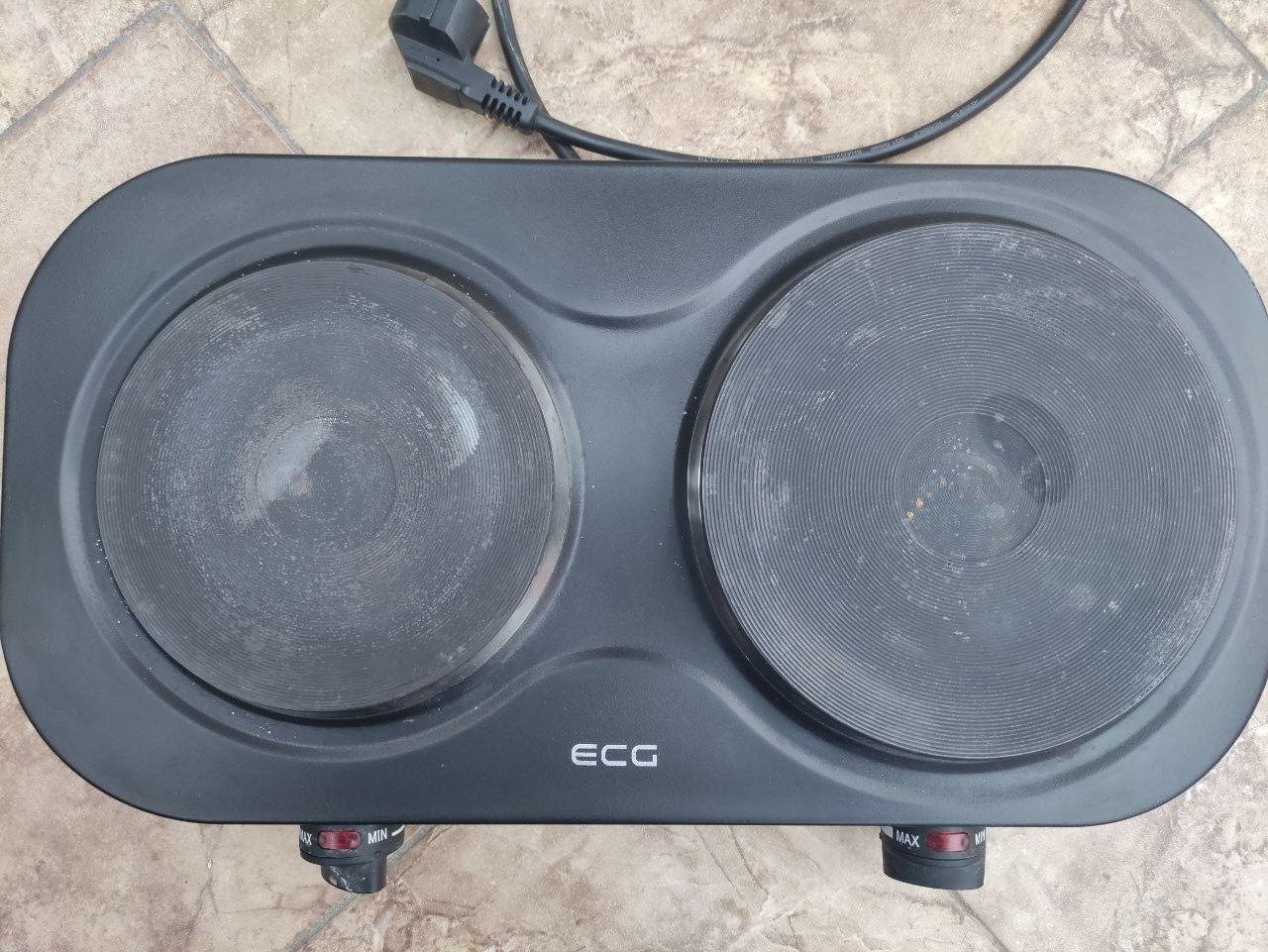 Electric stove