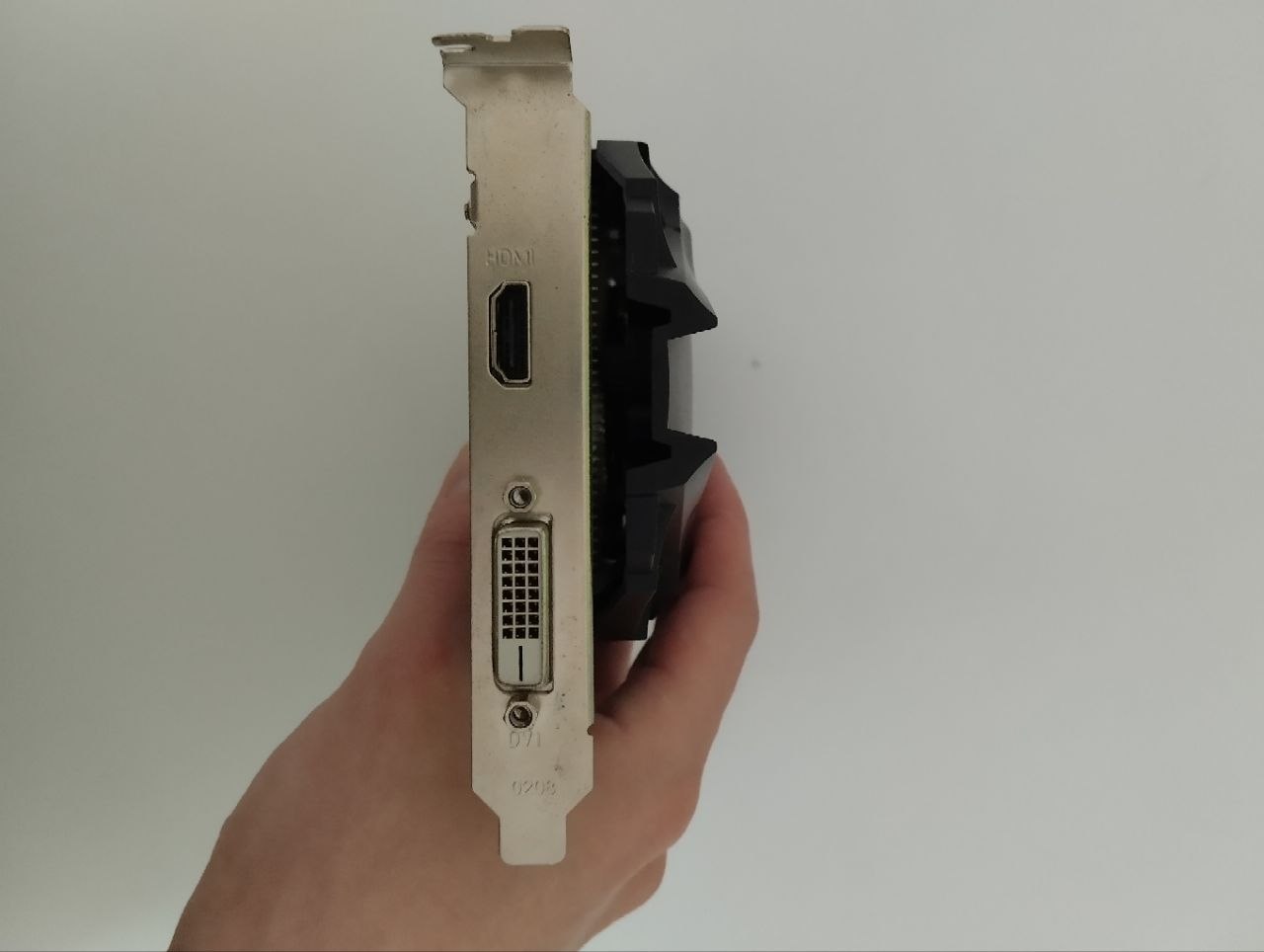 NVIDIA GeForce GT 1030 2GB GDDR5 photo 3