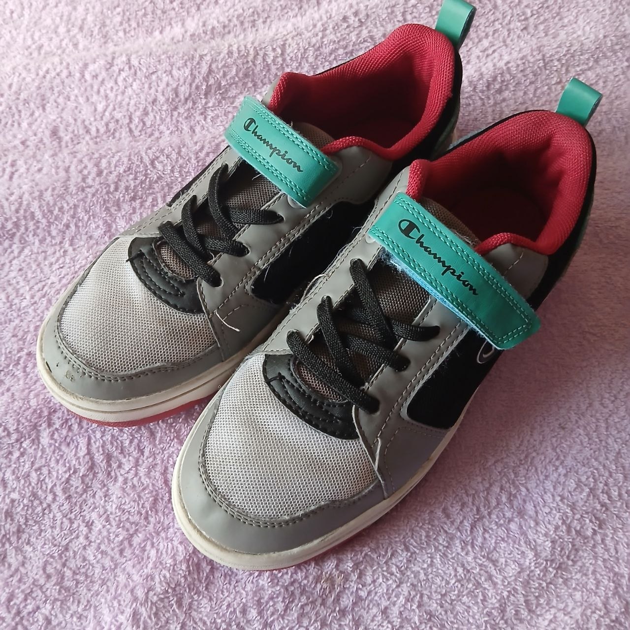 Champion sneakers