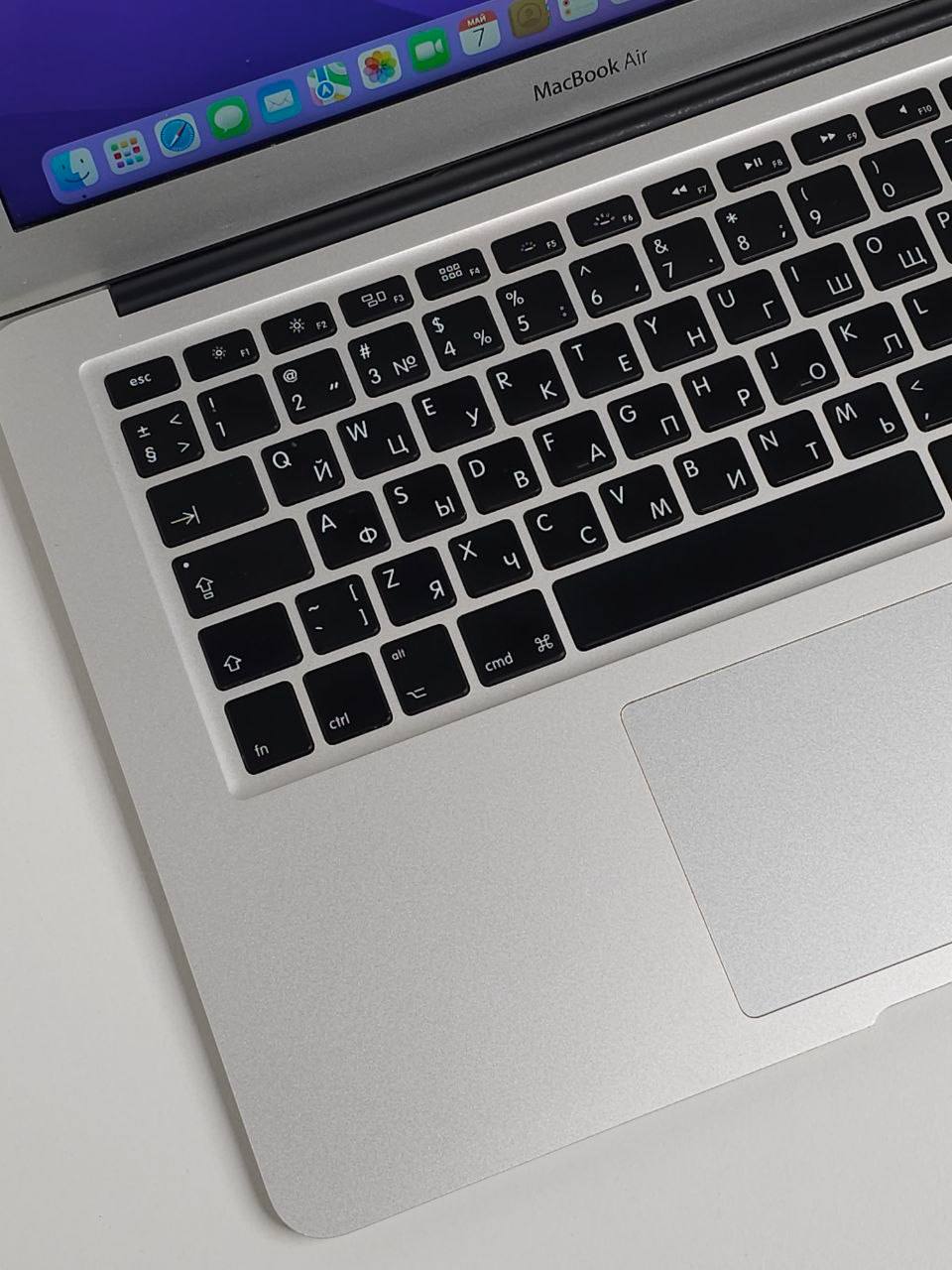Macbook Air 13 2017 photo 2