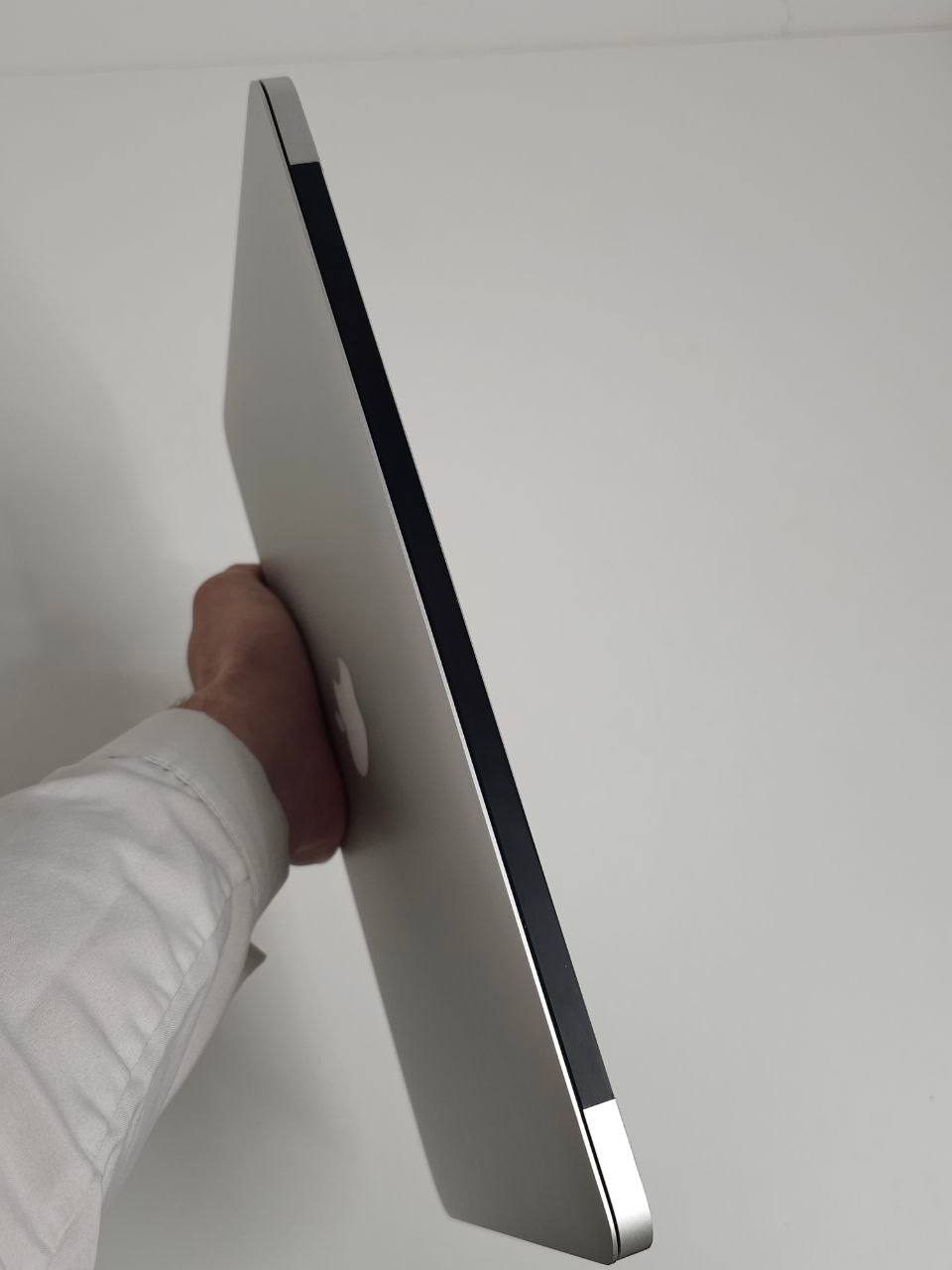 Macbook Air 13 2017 photo 9