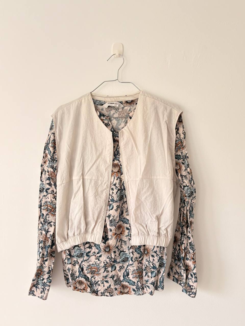 patterned blouse photo 4