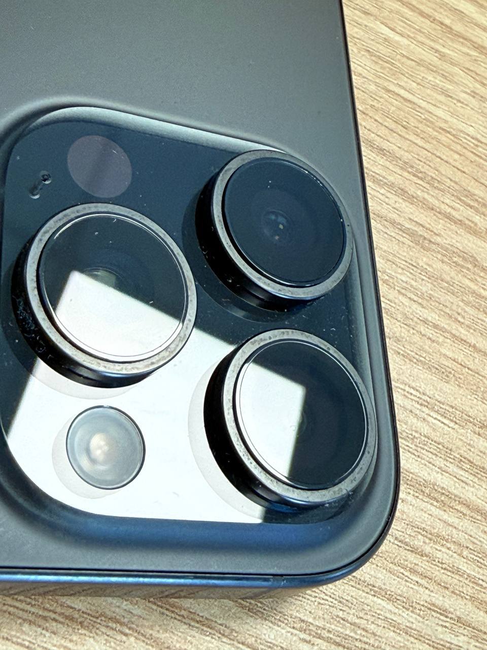 iPhone 16 pro max photo 4