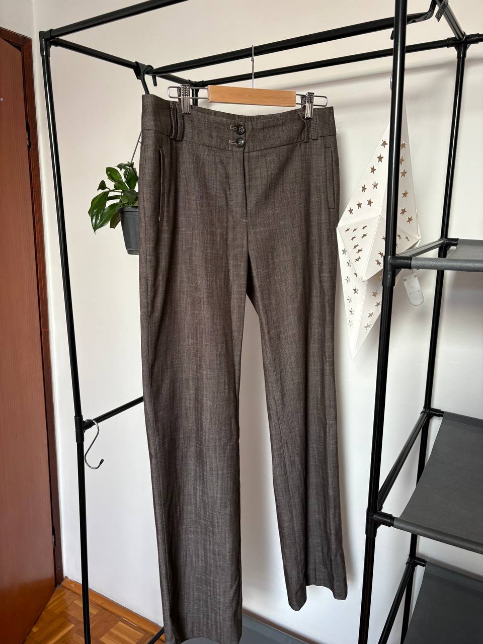 Клетене pantalone Karen Miller