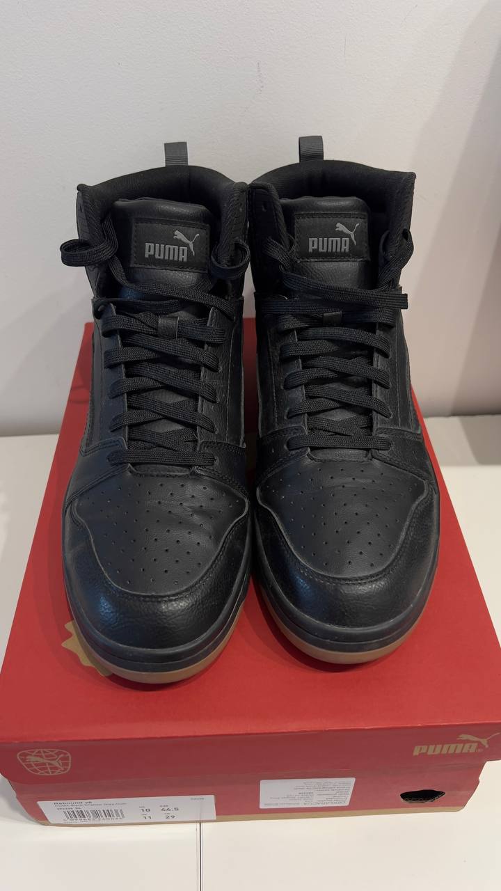 PUMA sneakers photo 2