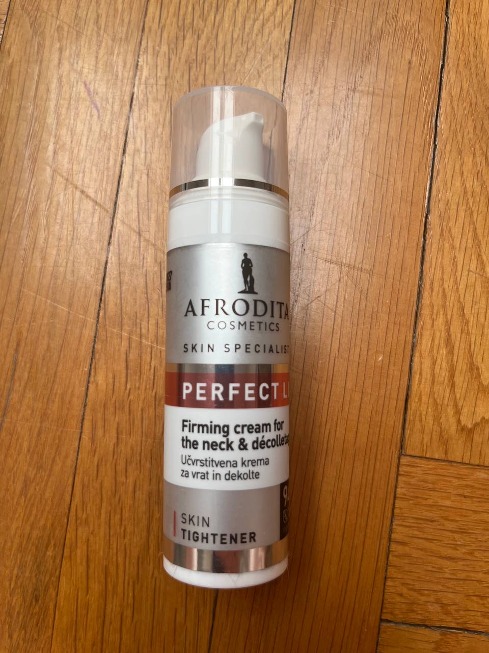 Neck and décolleté cream