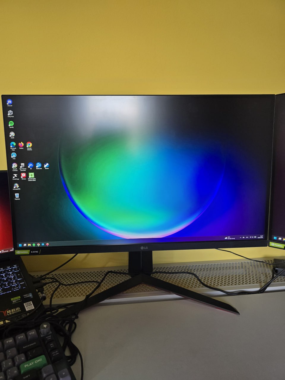 LG 27GP850-B UltraGear Монитори photo 2