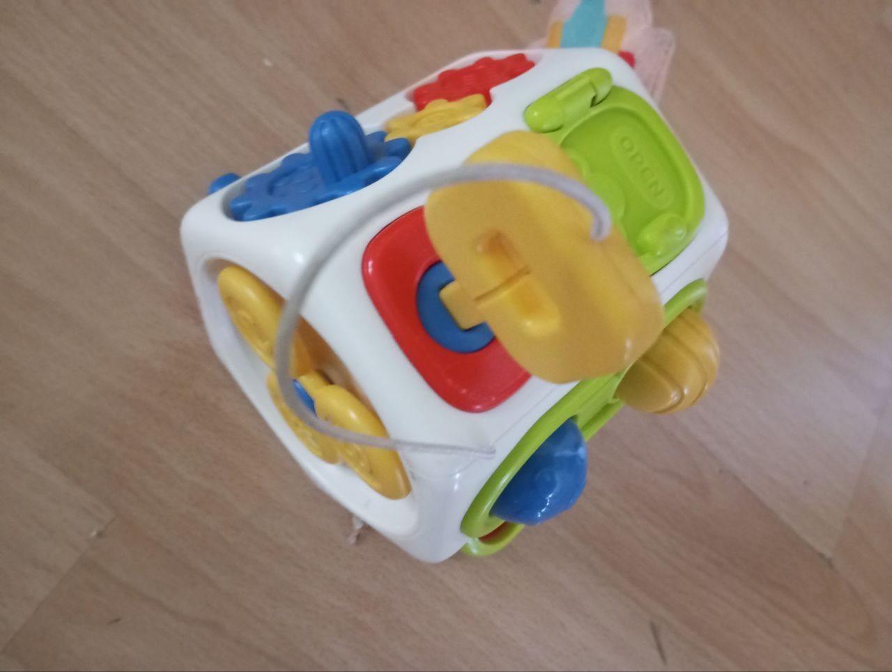 Бизи куб бизи играчка photo 3