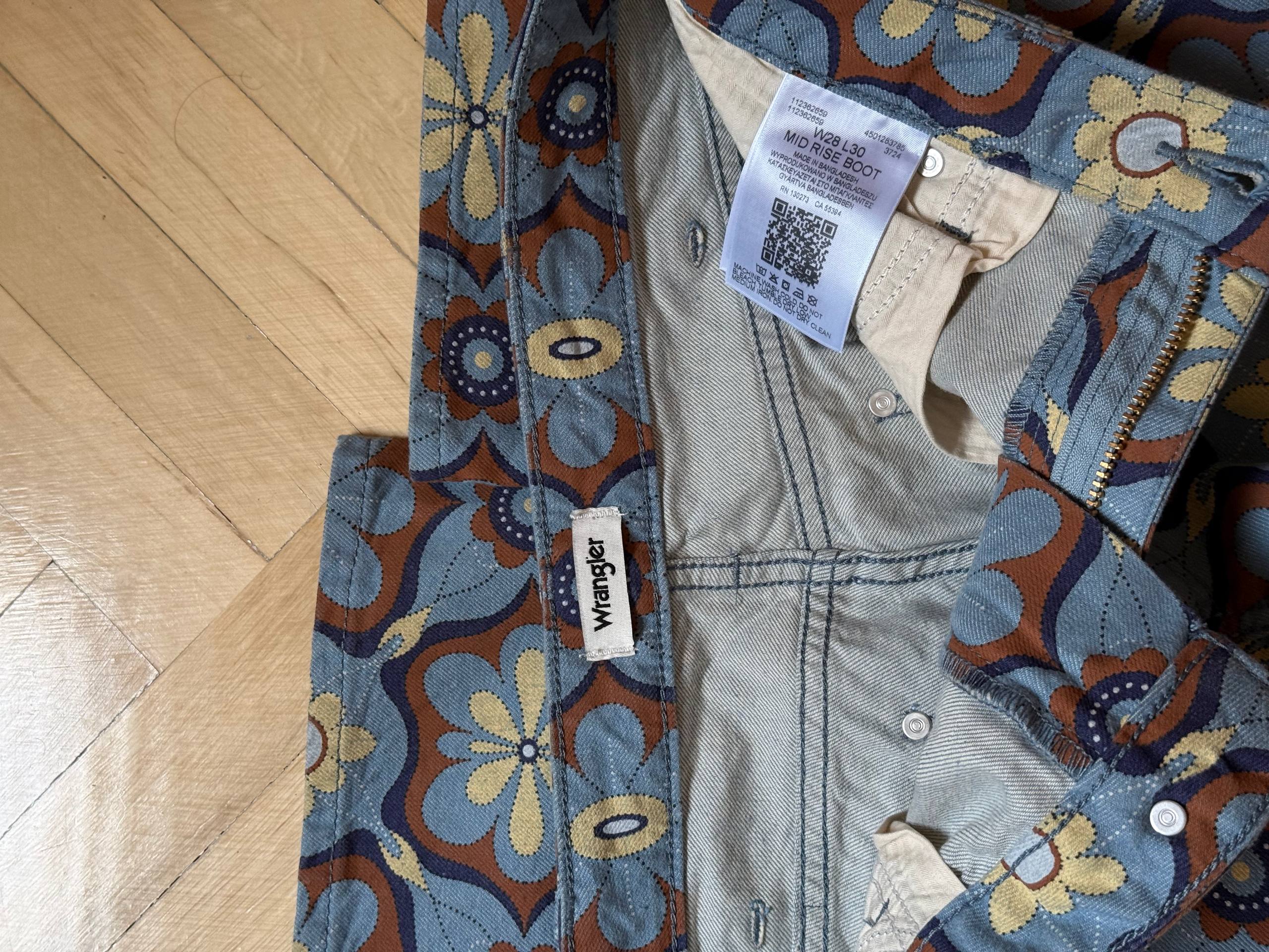 Džins Wrangler photo 3