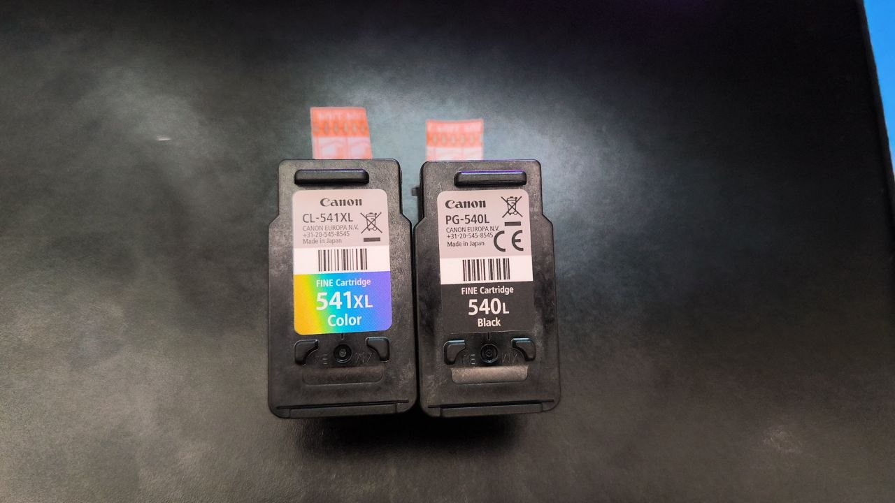 Canon PG-540L Black and Canon CL-541XL Color cartridges photo 3