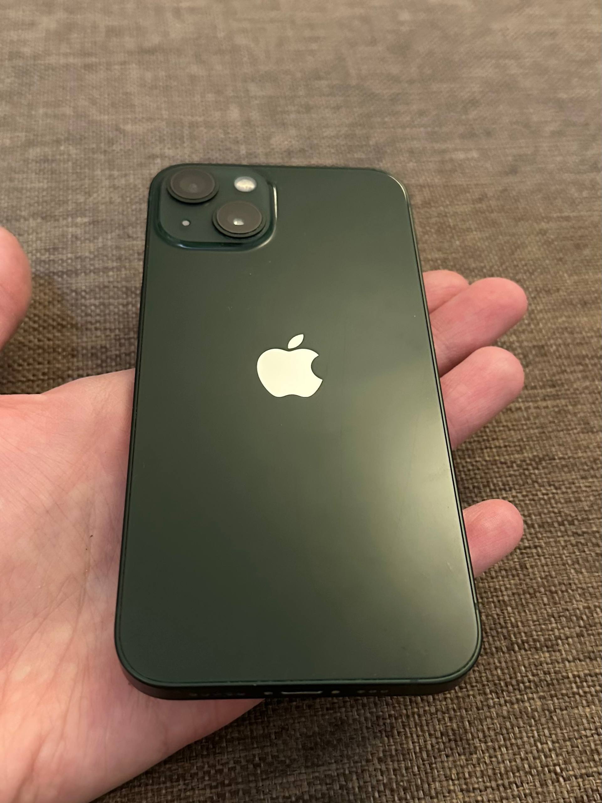 iPhone 13 128GB photo 4
