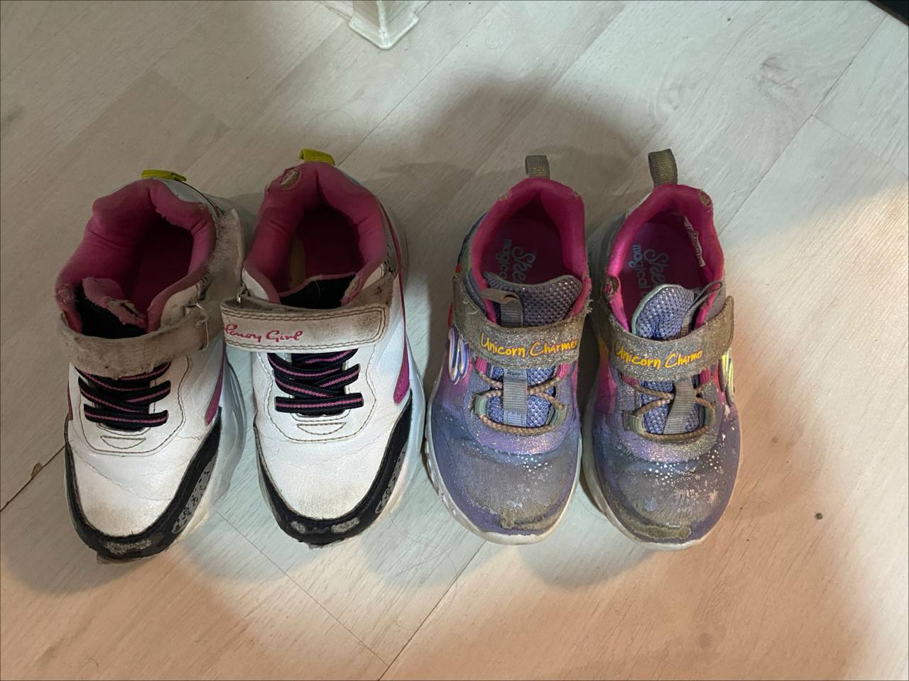 Children's shoes photo 2