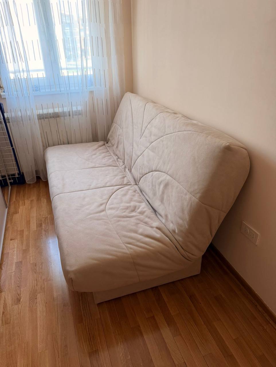 Simpo Fiona click-clack sofa bed