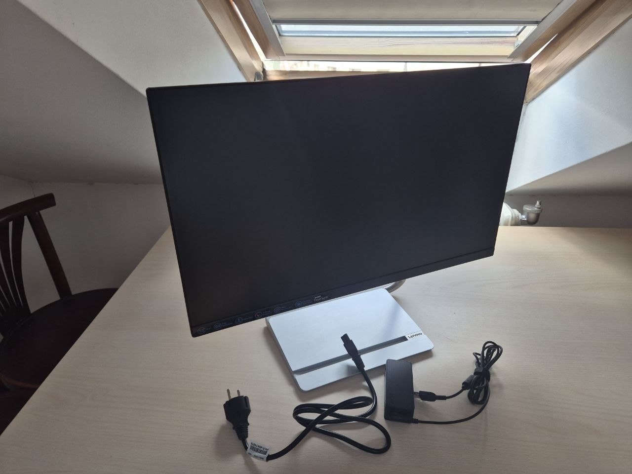 Lenovo Q24i-20 monitor