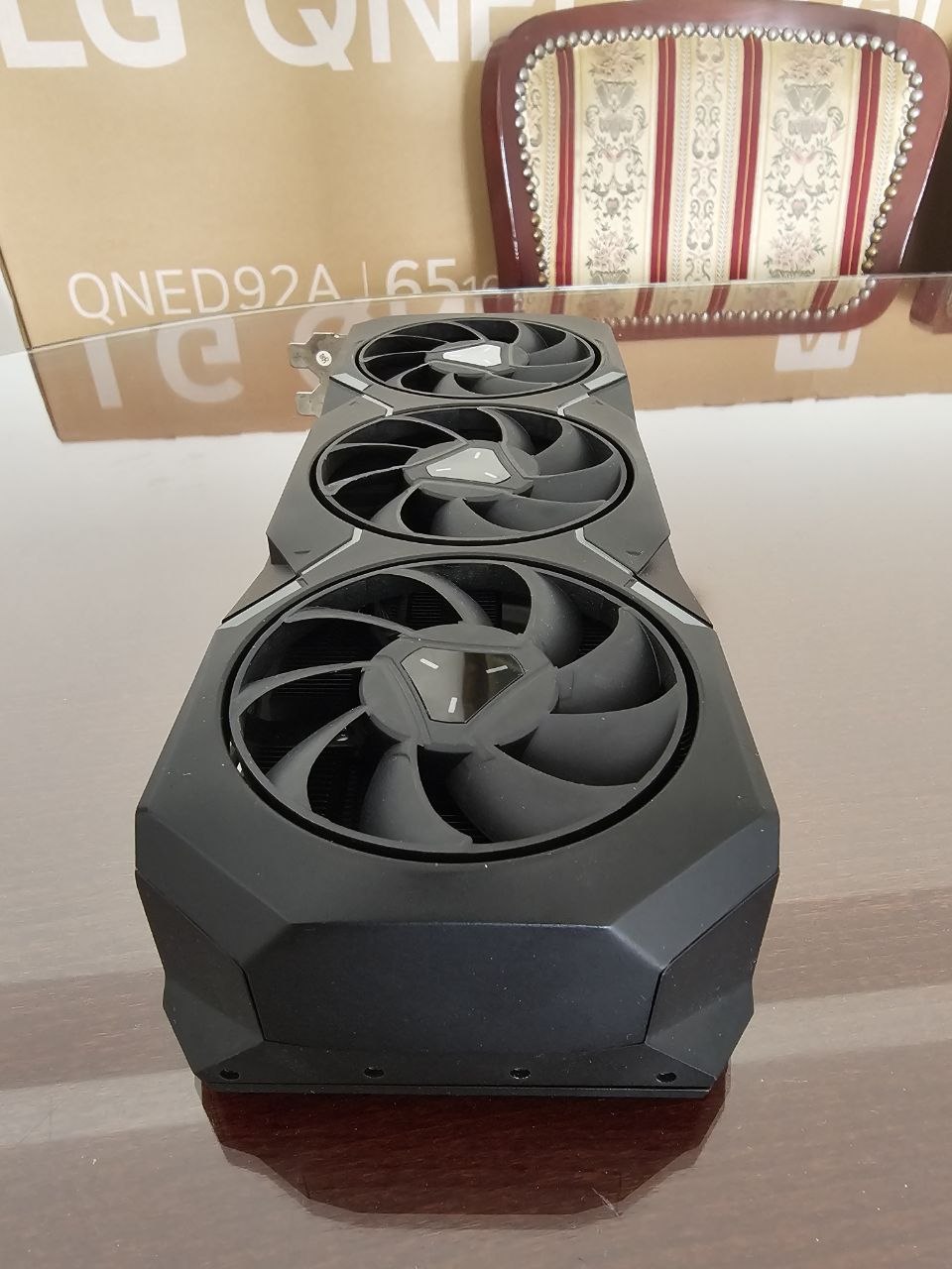 Radeon RX 7900 XT photo 10