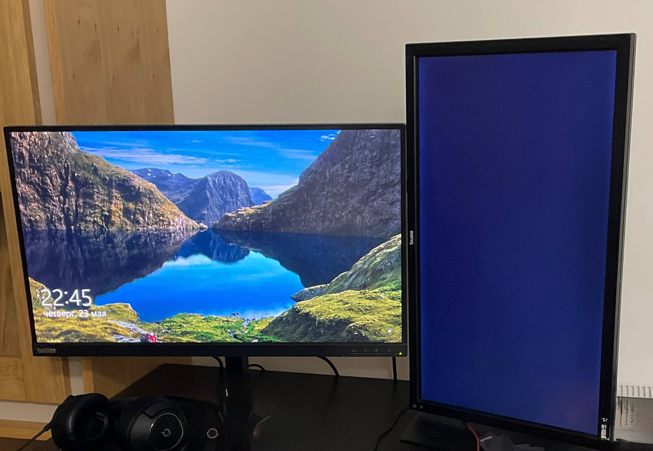 monitors