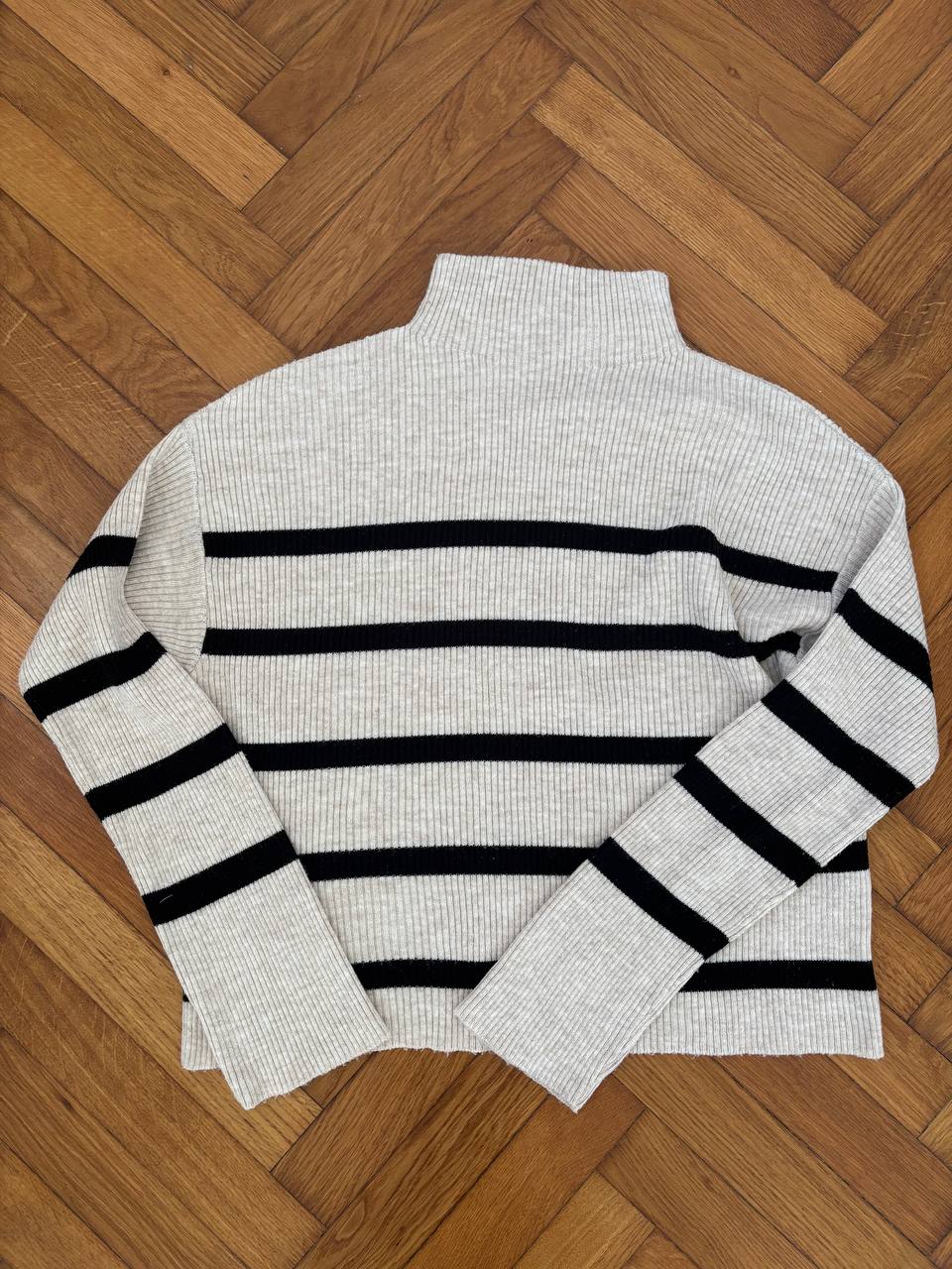 Zara S majica photo 2