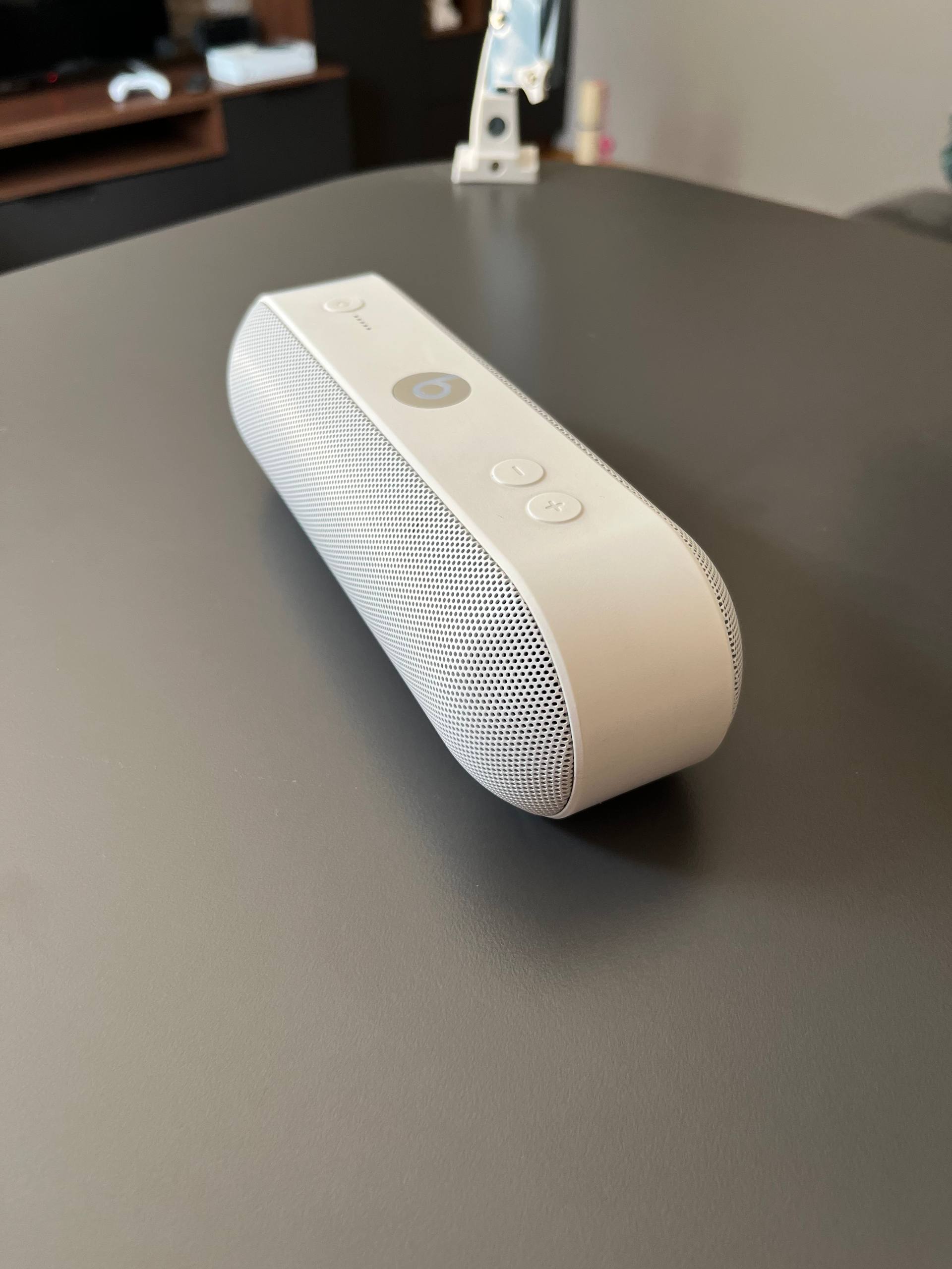 Prenosiva Bluetooth zvučnik Beats Pill Plus photo 2