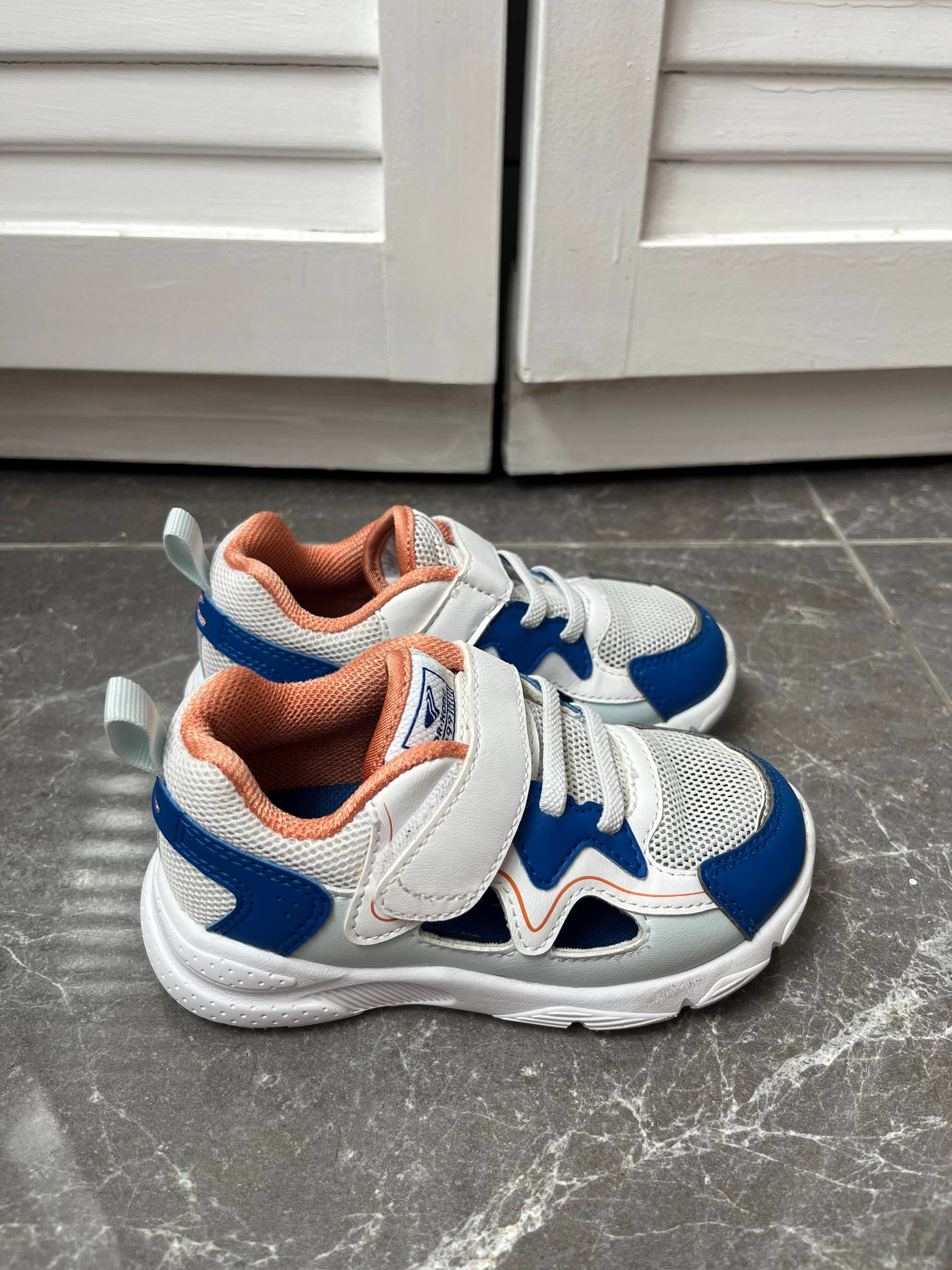 dr.kong sneakers photo 2