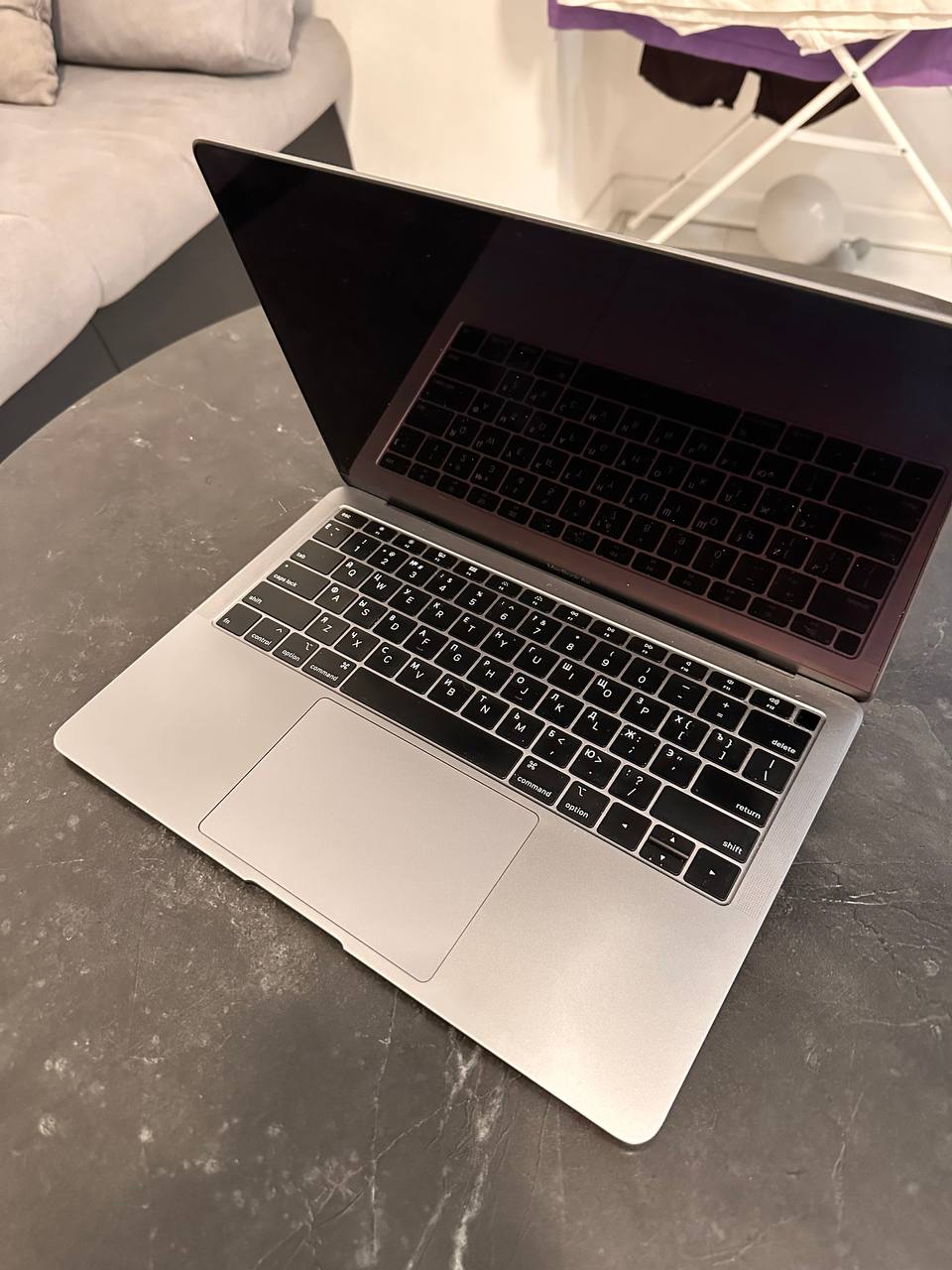 MacBook Air 13 2019 photo 3