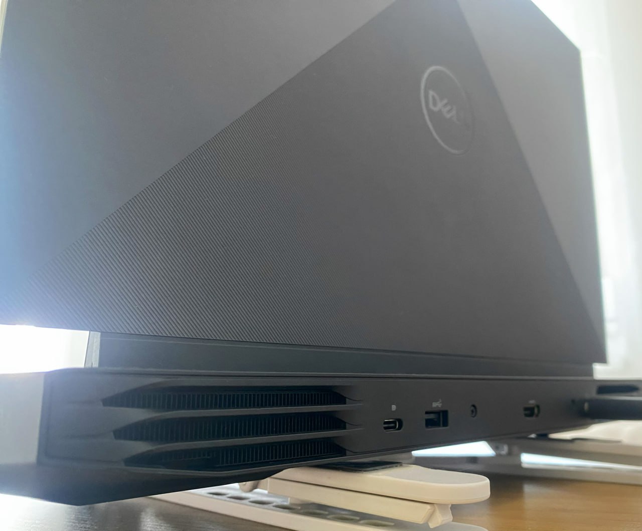Dell G15 photo 4