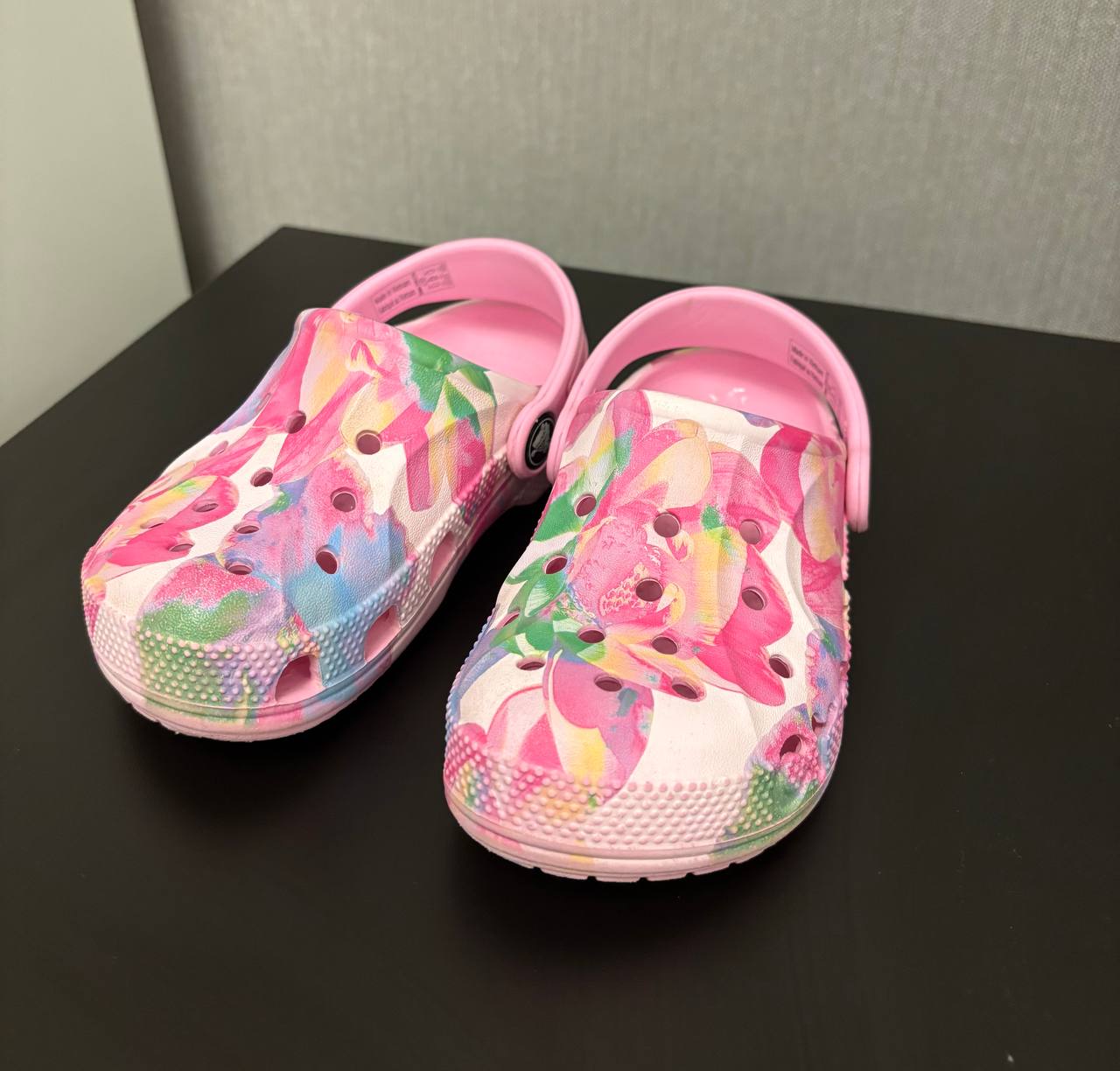 Crocs photo 3