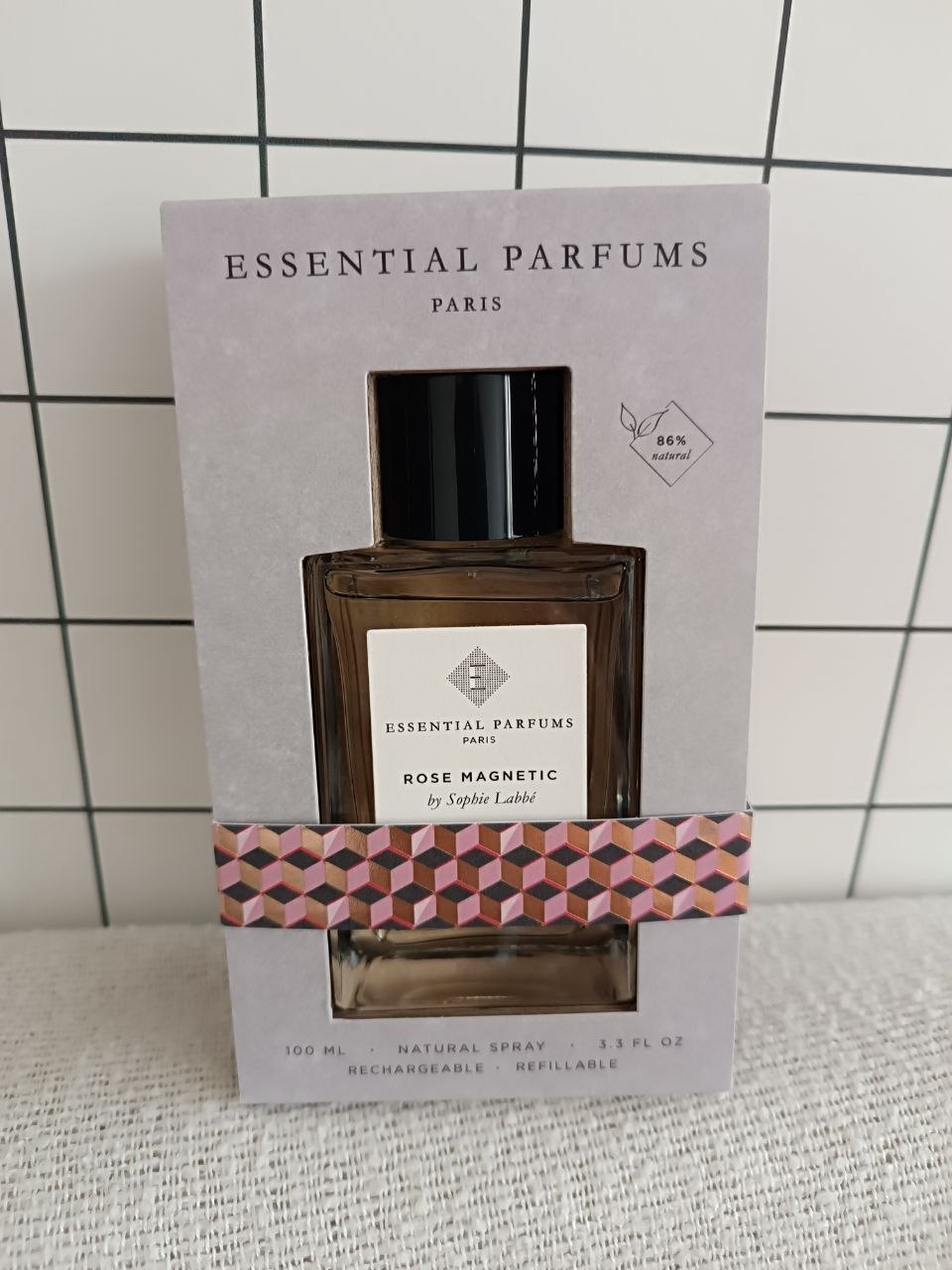Essential Rose Magnetic Perfumes