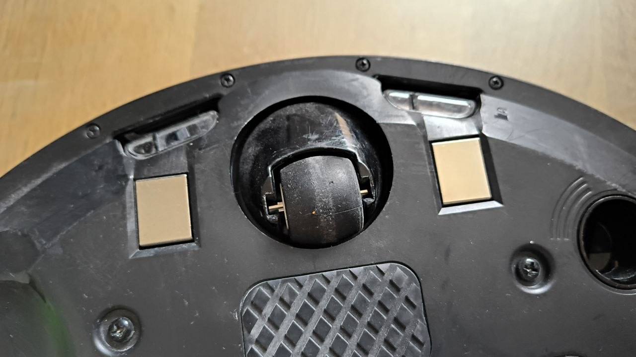 Robot usisavač iRobot Roomba i7 photo 4