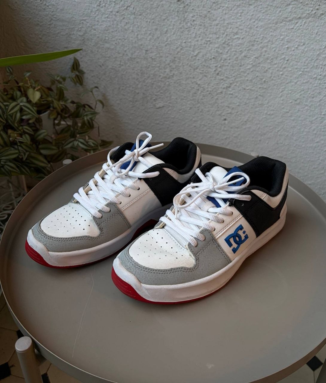 DC Shoes sneakers