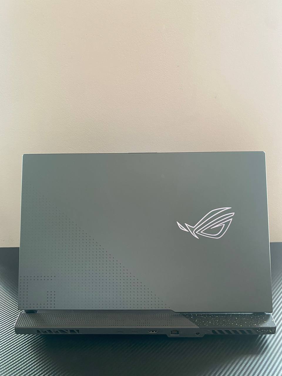 ASUS ROG Strix G713RM photo 2