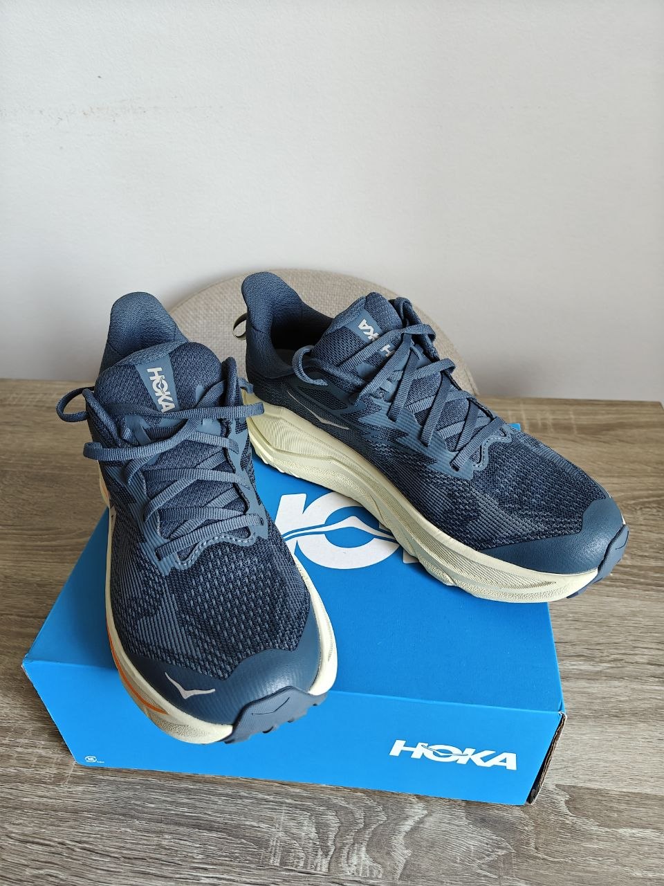 Hoka Challenger 8 trenerke