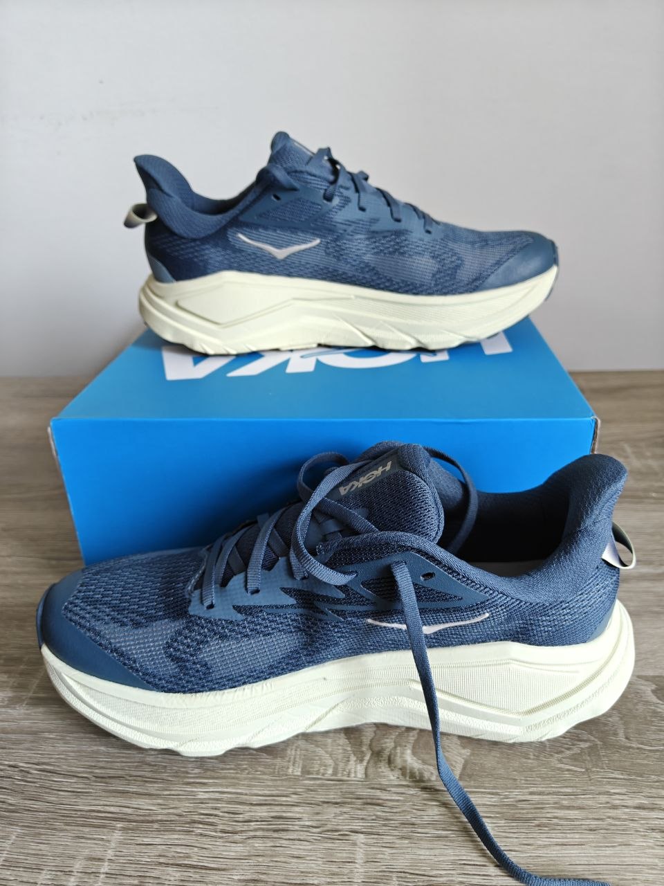 Hoka Challenger 8 trenerke photo 2