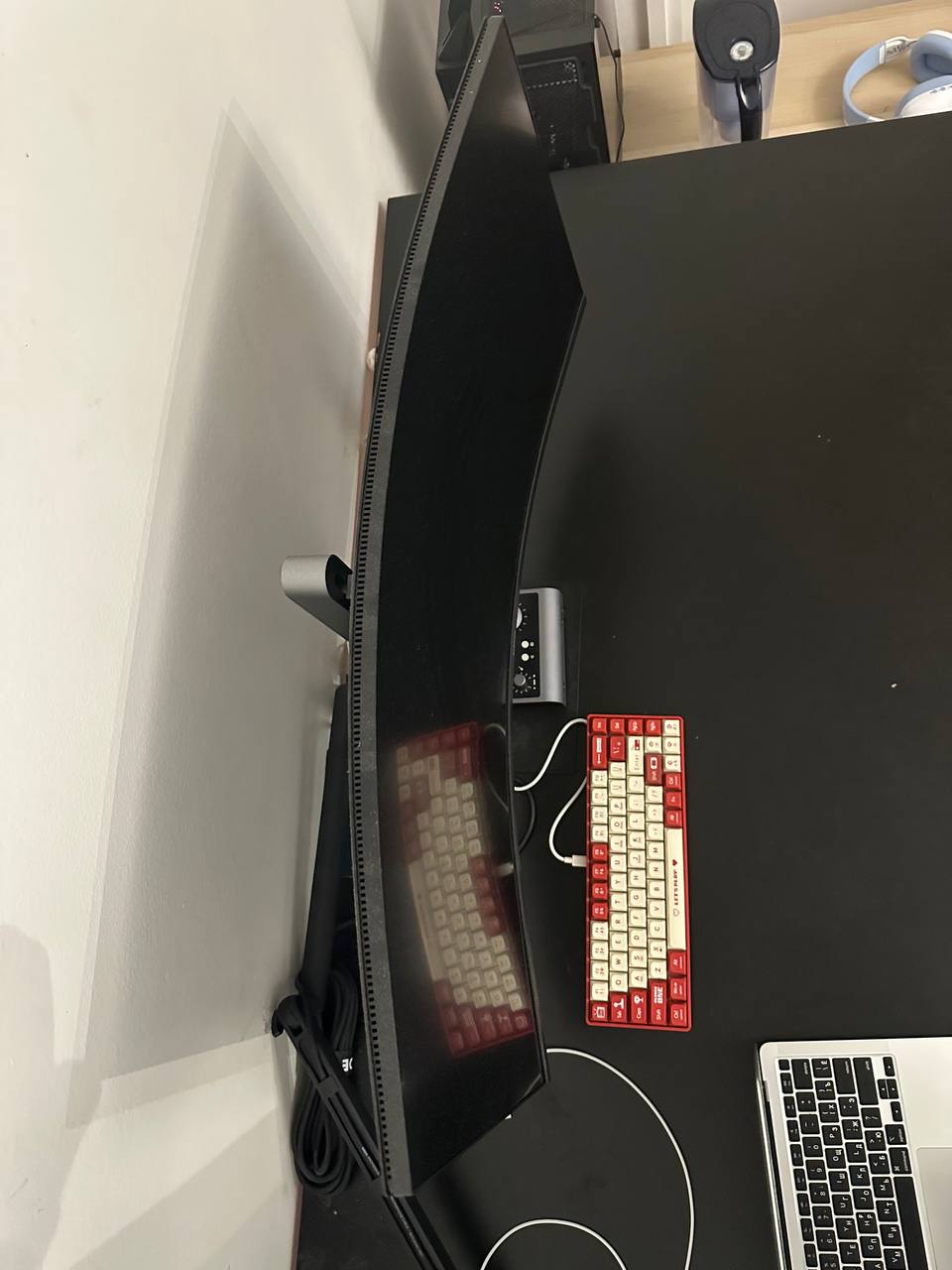 Xiaomi savijeni monitor photo 2