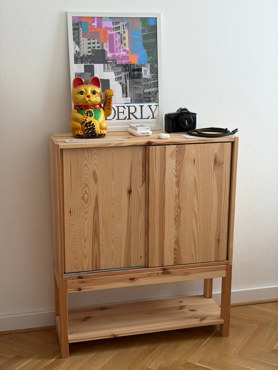 Drveni IKEA polica