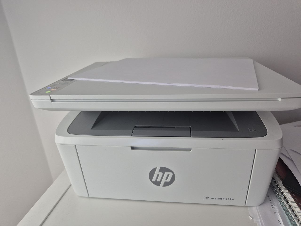 HP ЛазерJet MFP M141w