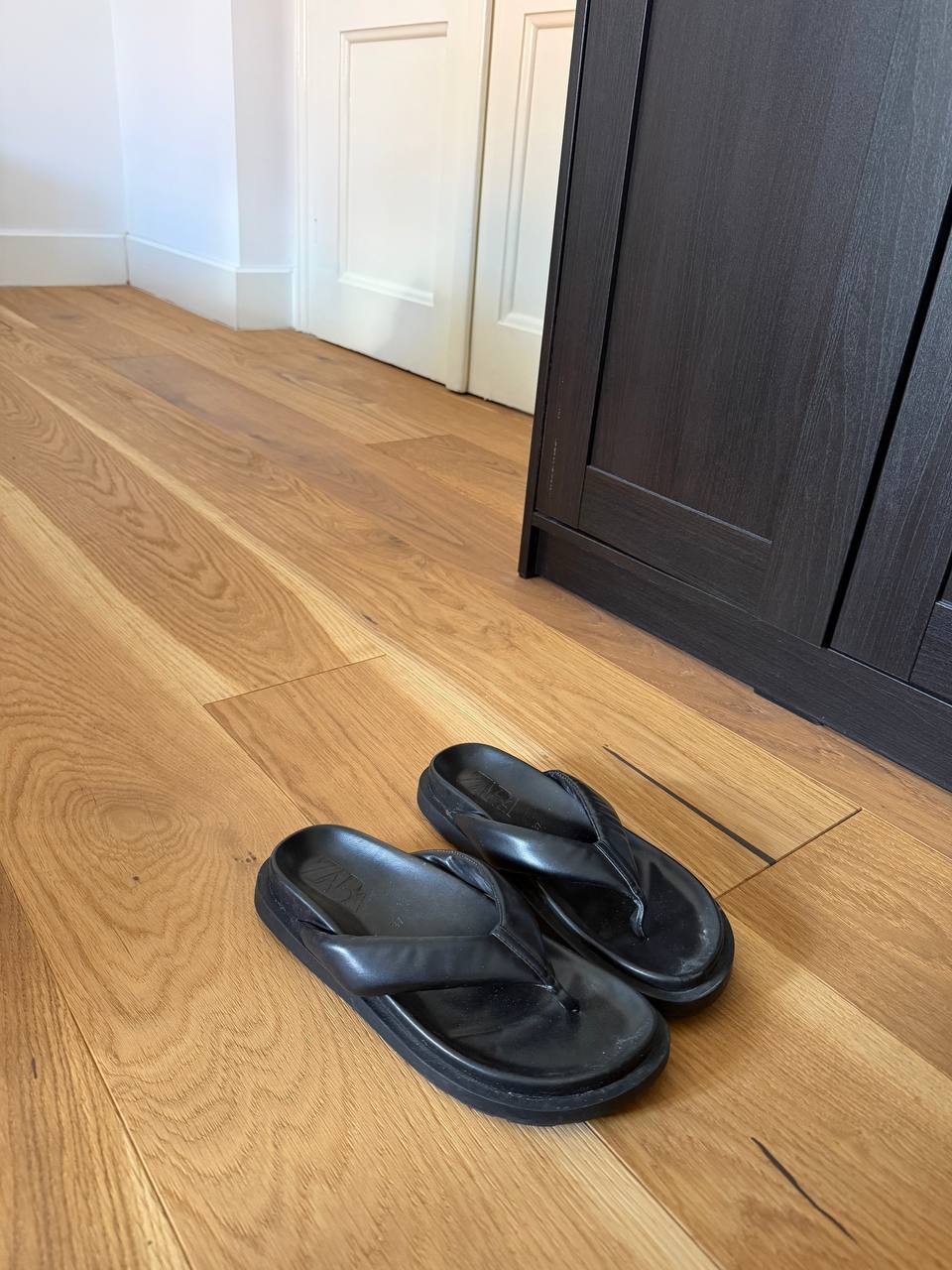 Zara flip-flops