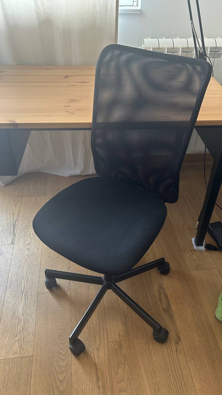 IKEA Arkelstorp table photo 2