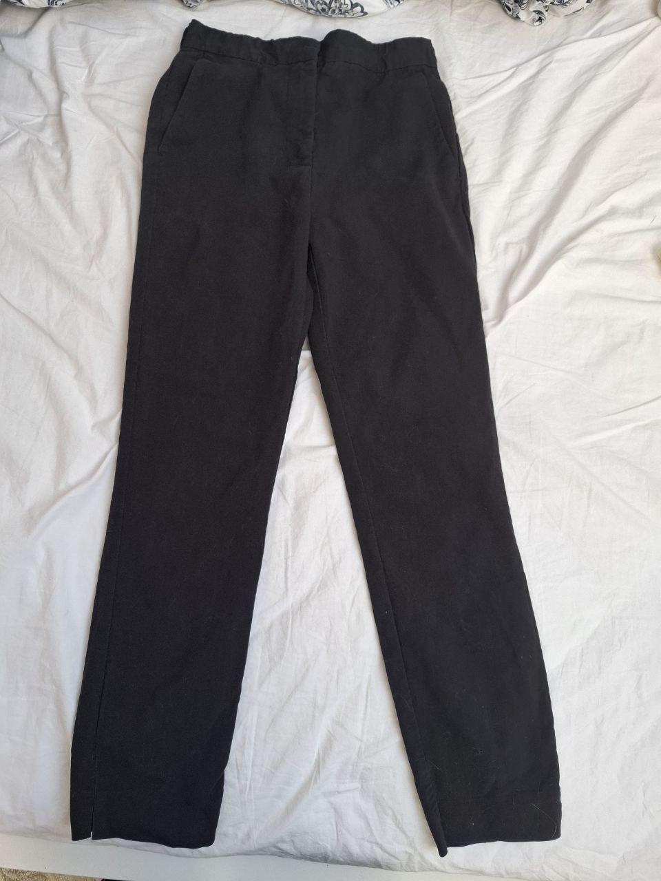черные брюки zara