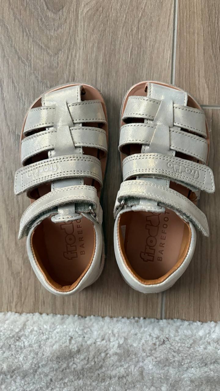 FRODDO Flexy Avi Sandals