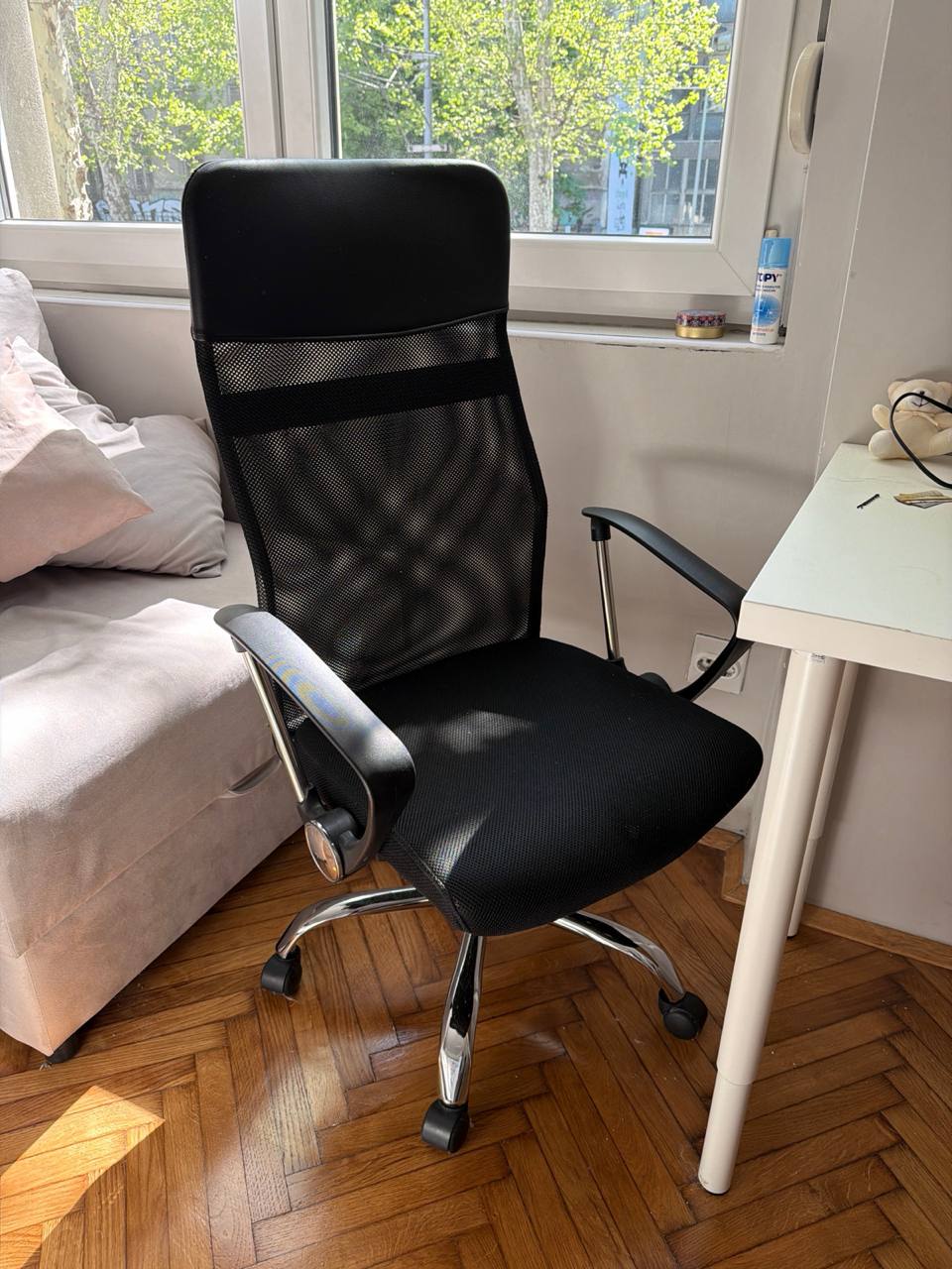 computer chair
