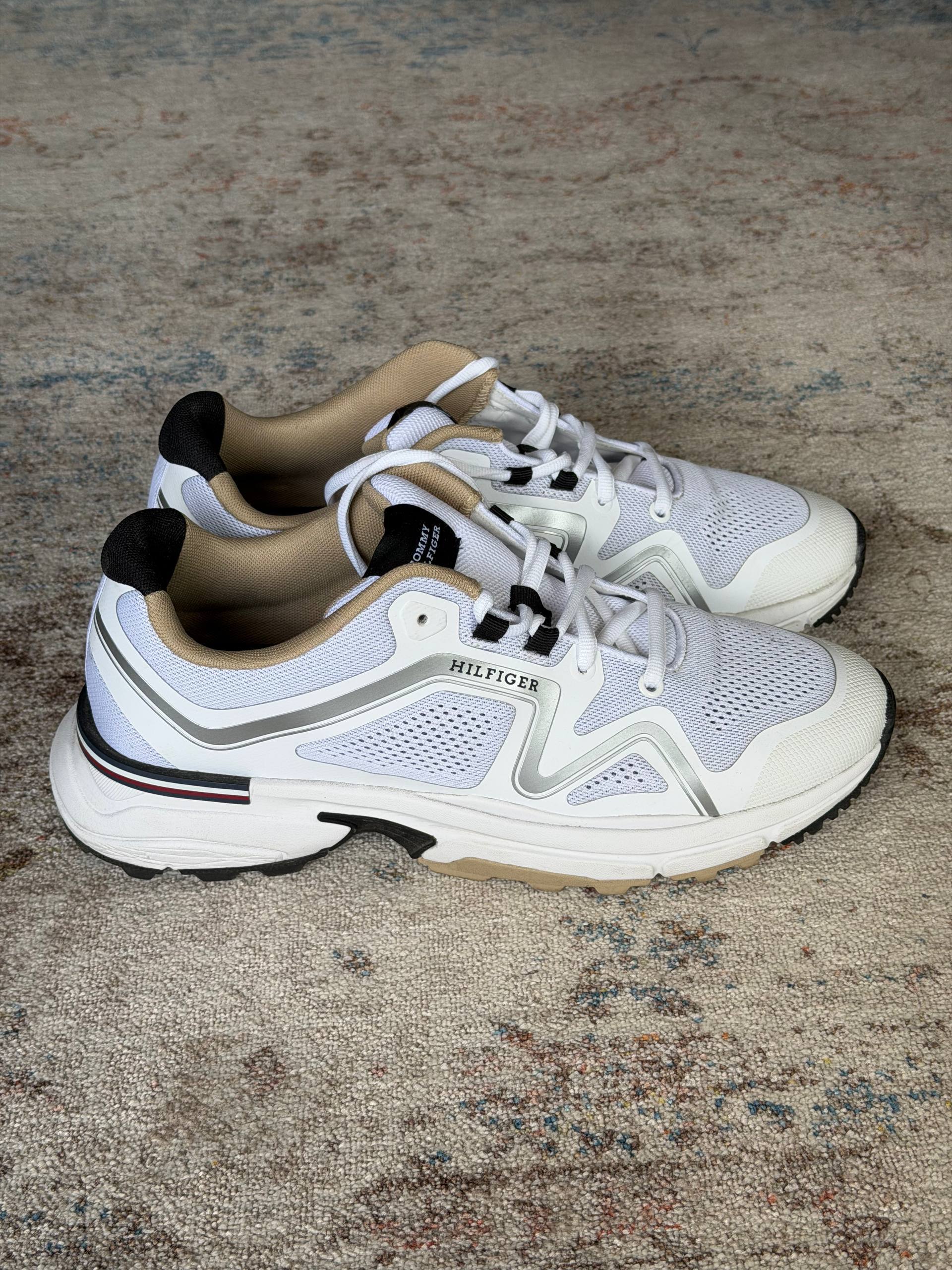 Tommy Hilfiger sneakers photo 2