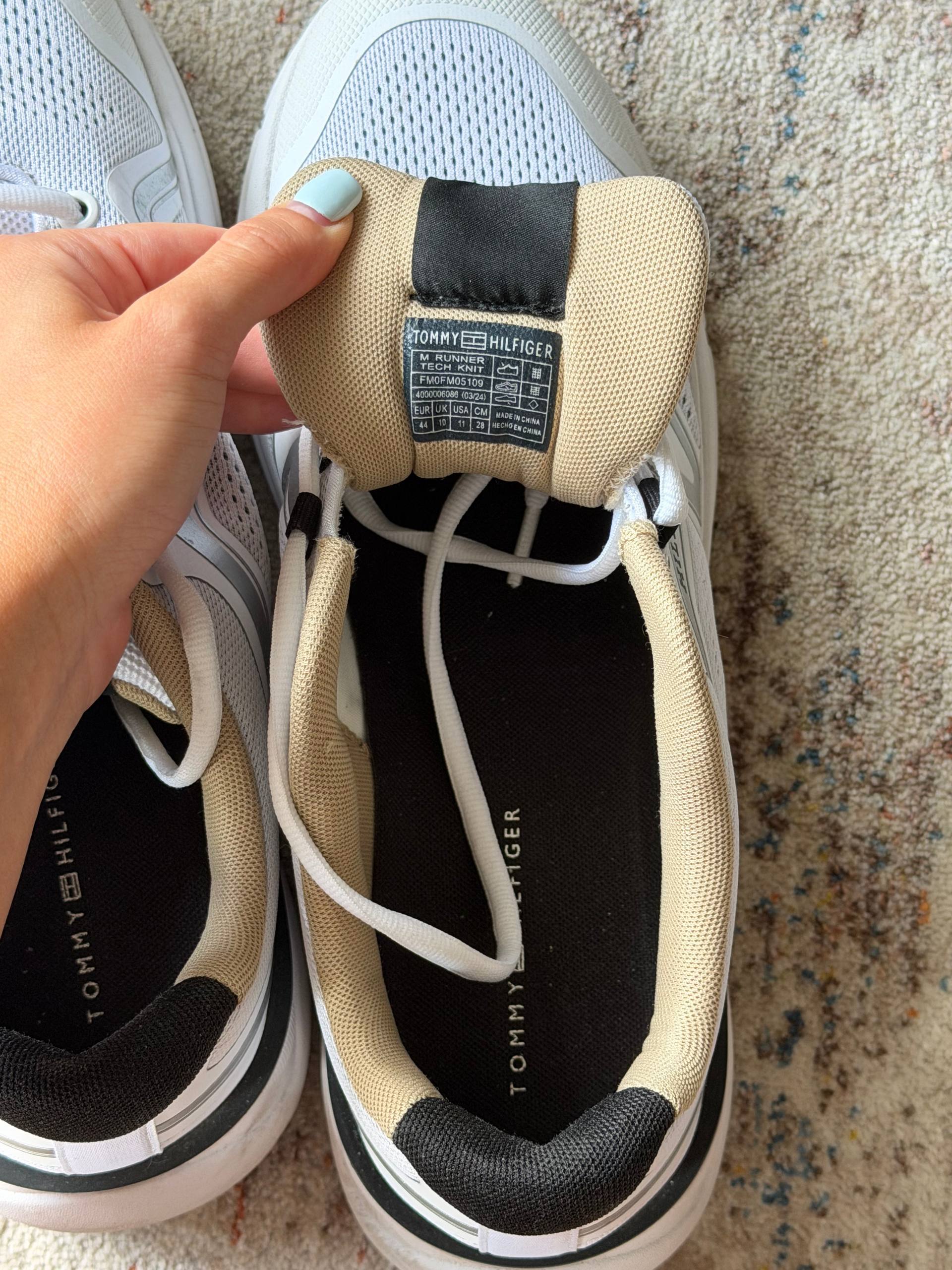 Tommy Hilfiger sneakers photo 4