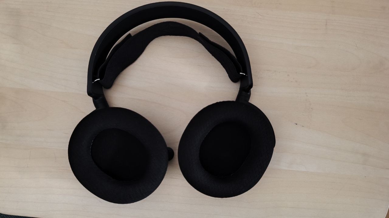 SteelSeries Arctis 3 headphones photo 2
