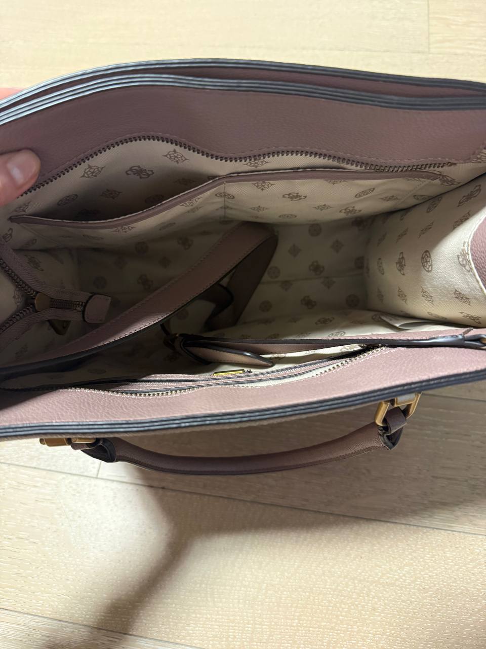GUESS bag photo 6
