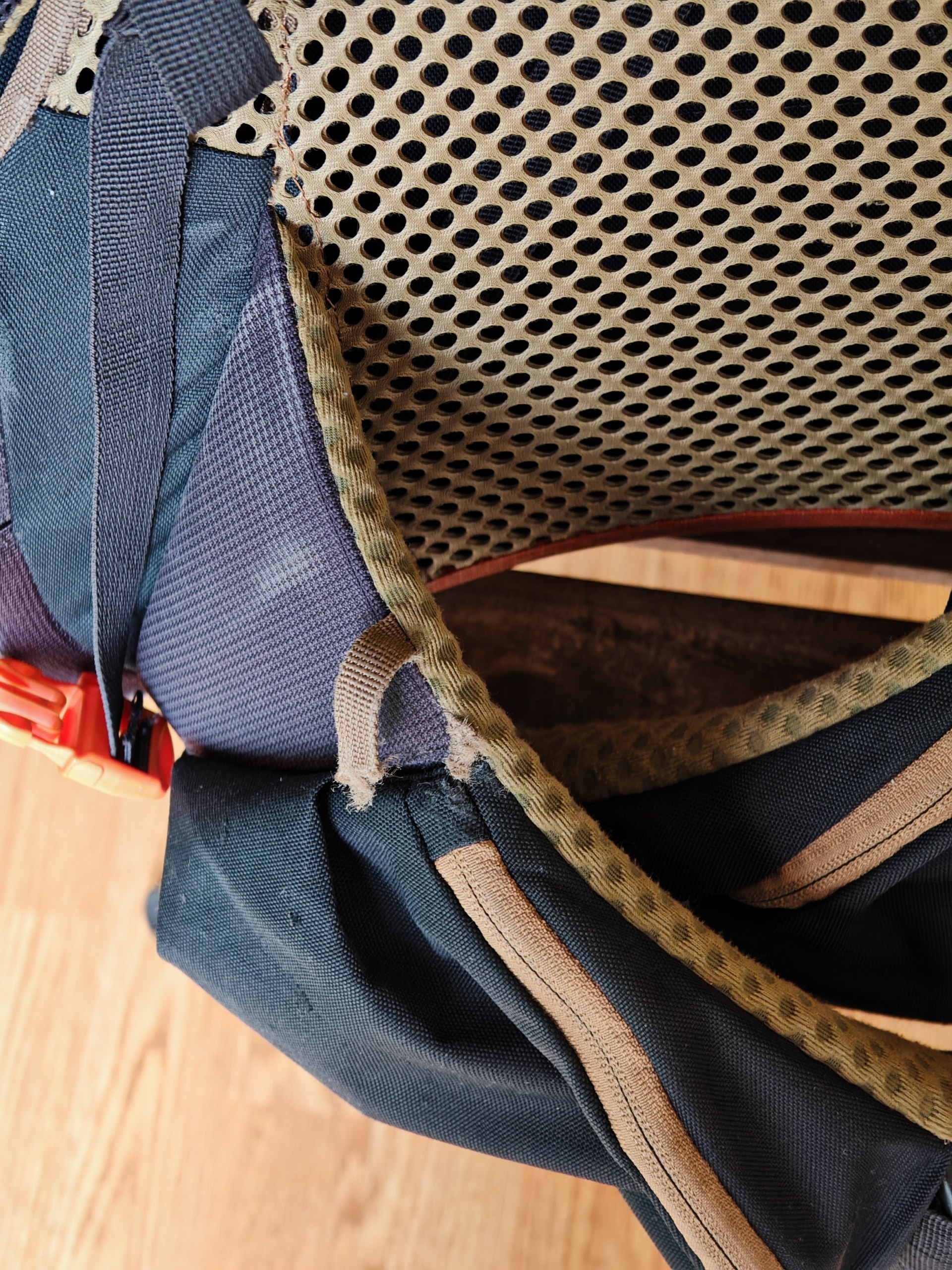 Decathlon MT500 Air backpack photo 6