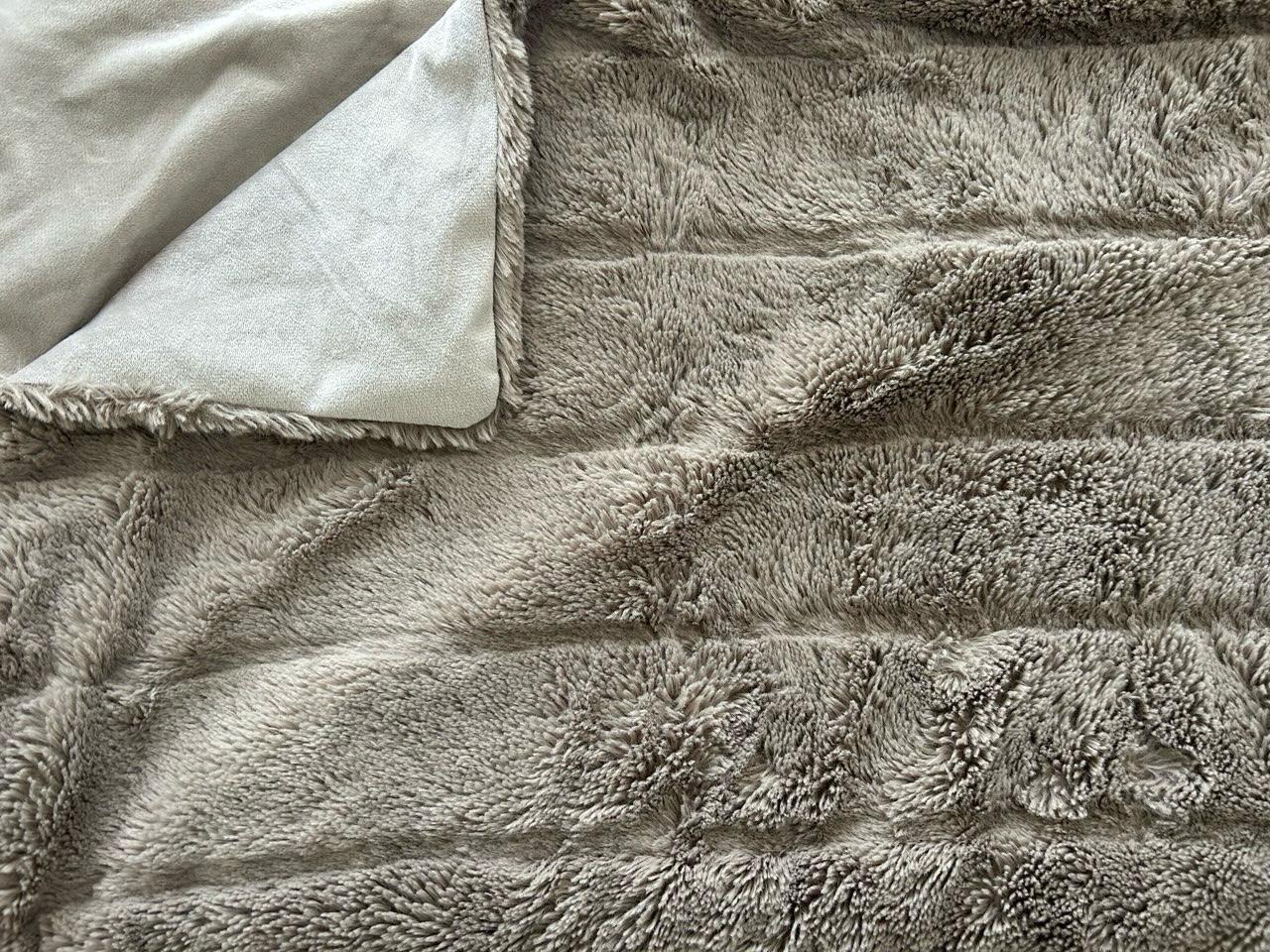 Plush blanket